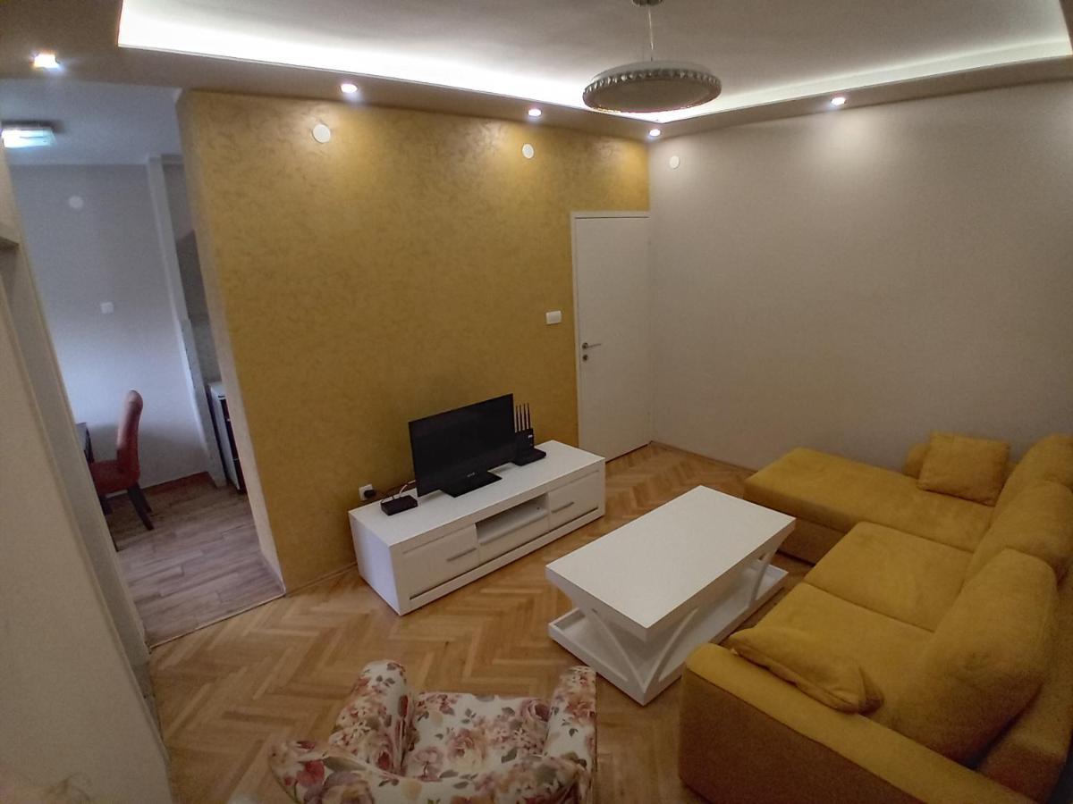 Apartments Mellon Podgorica Exteriör bild